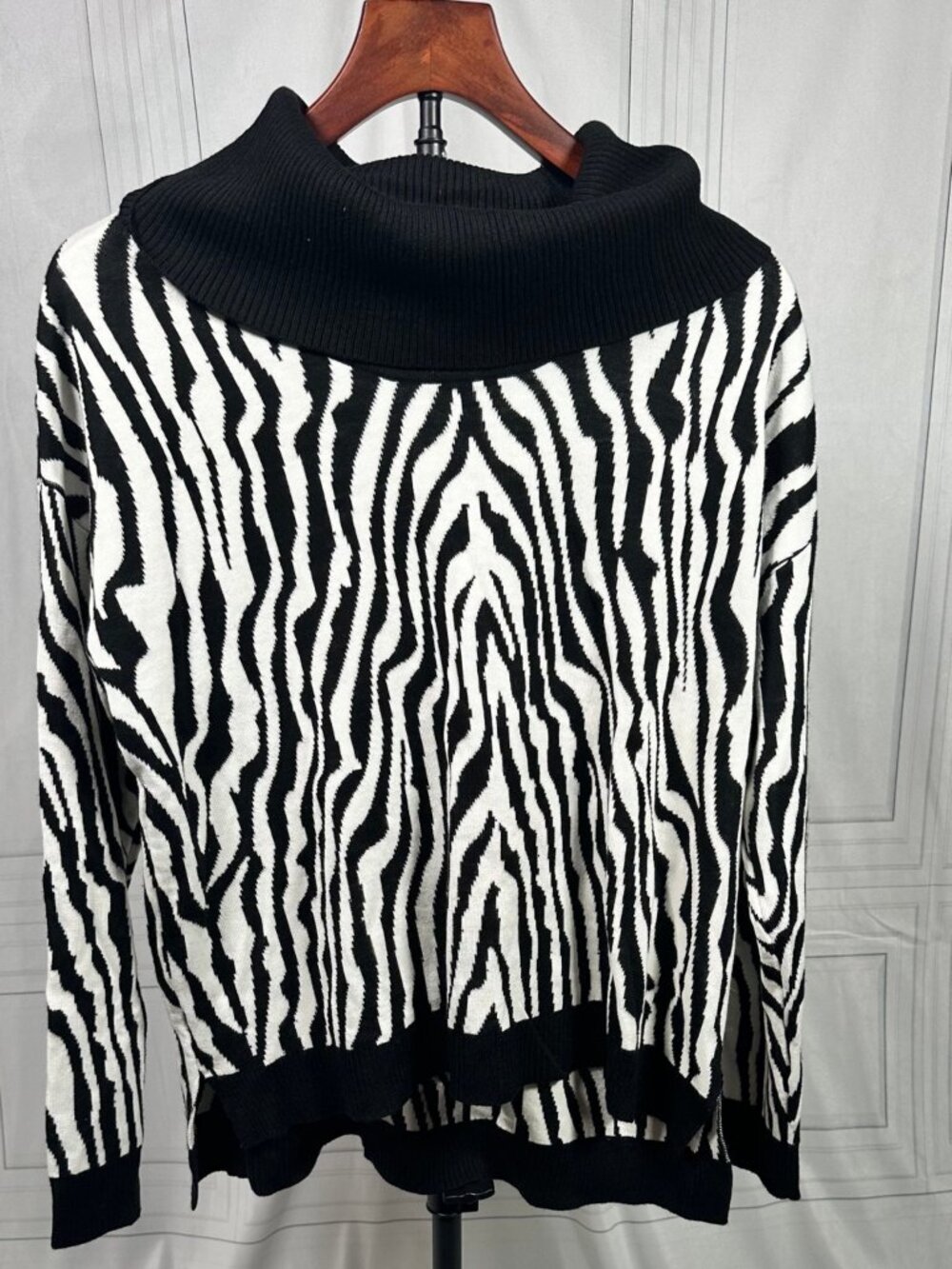 Calvin Klein Medium Black and White Sweater Zebra Pattern